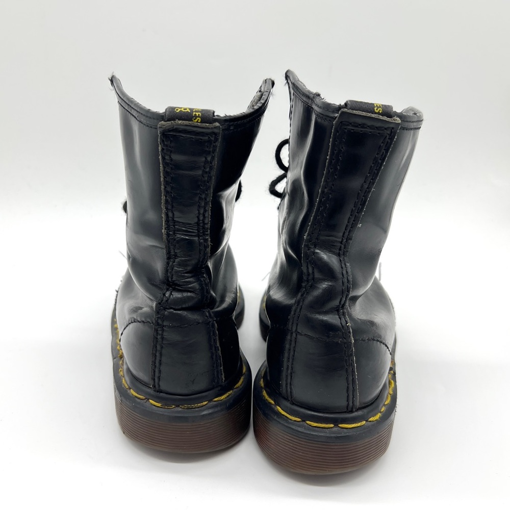 Vintage Made in England Dr. Marten Lace Up Boots - Picture 4 of 15